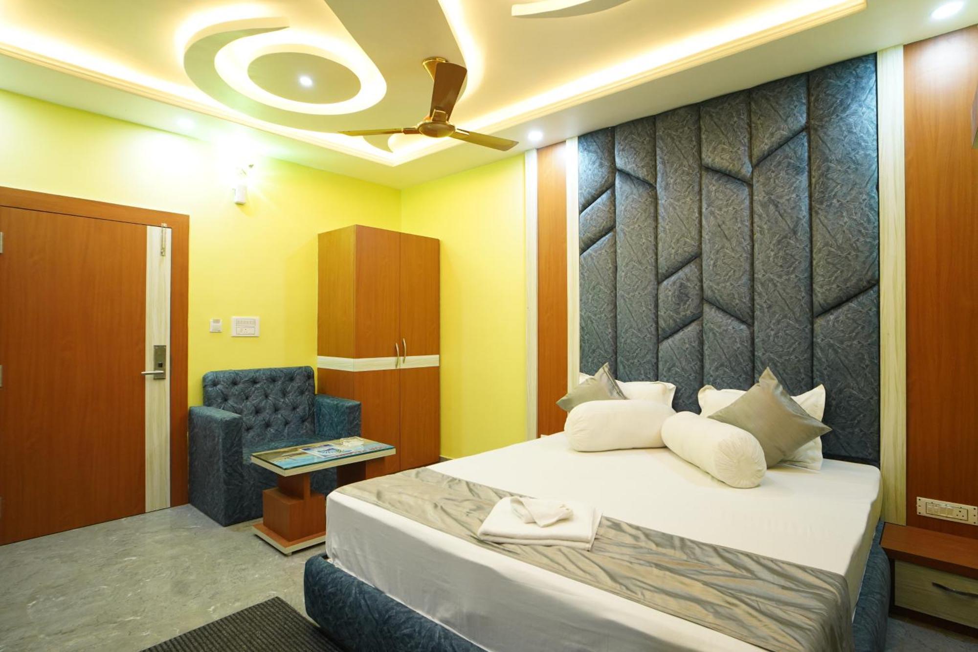 Goa Beach Resort On Beach Mandarmani Εξωτερικό φωτογραφία