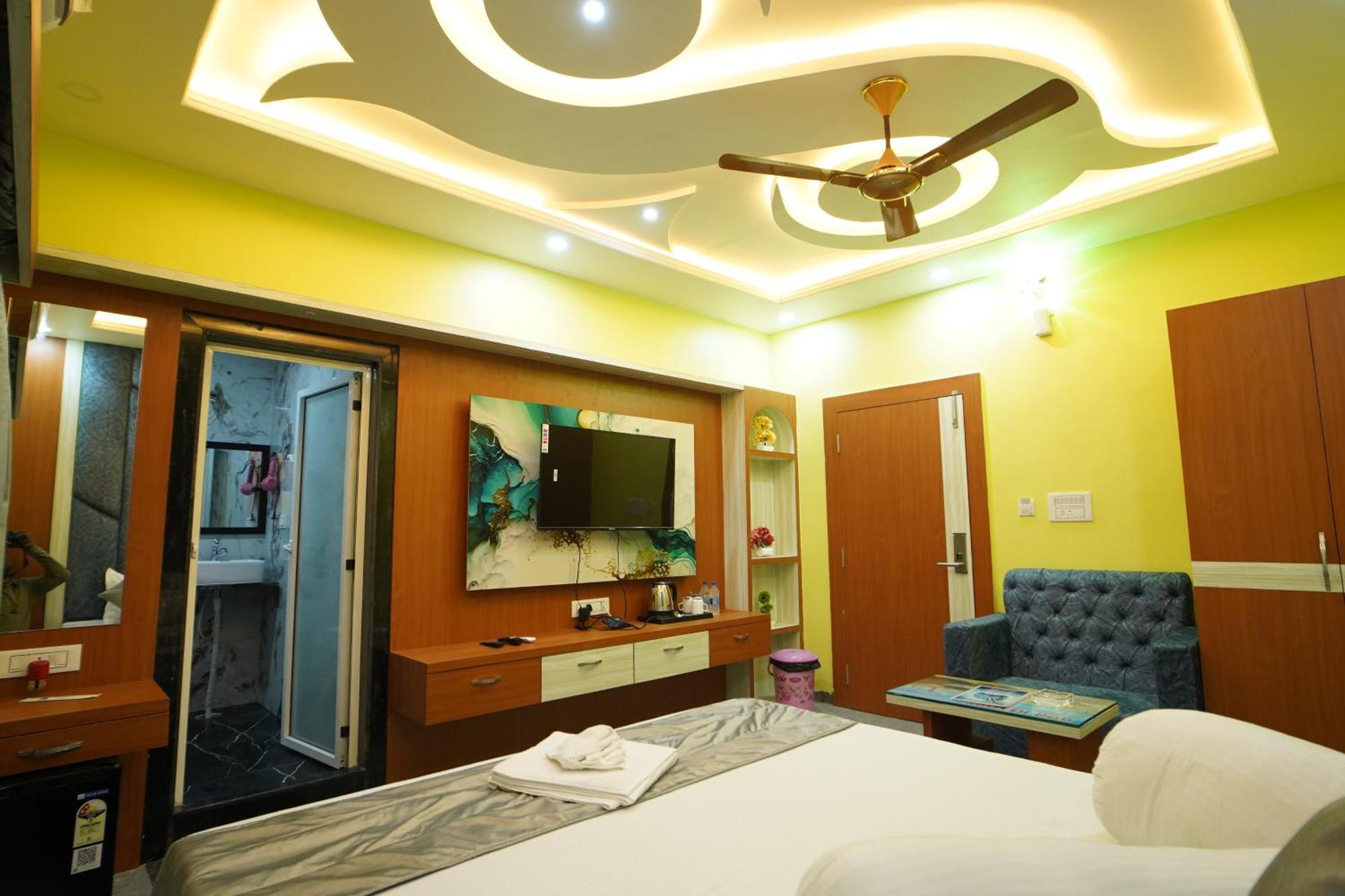 Goa Beach Resort On Beach Mandarmani Εξωτερικό φωτογραφία